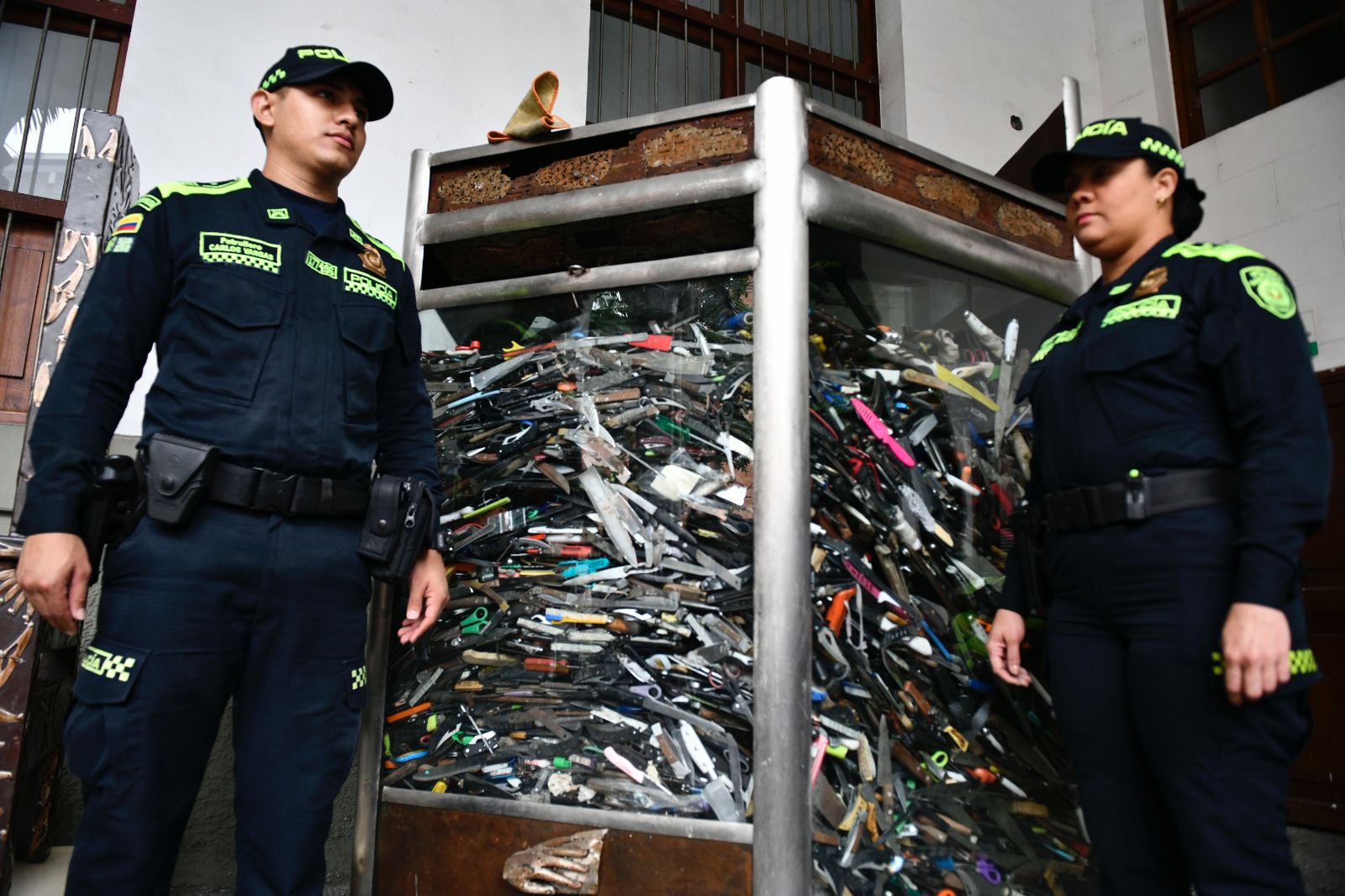 Cifra histórica: 34 mil cuchillos y puñaletas ha incautado la policía este año en Medellín