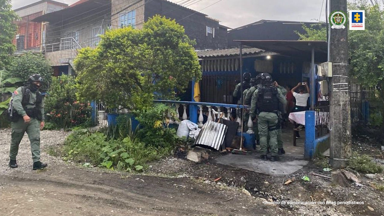 Mercado negro de armas para el Clan del Golfo entraba por Chigorodó: fusiles de asalto tipo Galil y M16 llegaban desde otros países