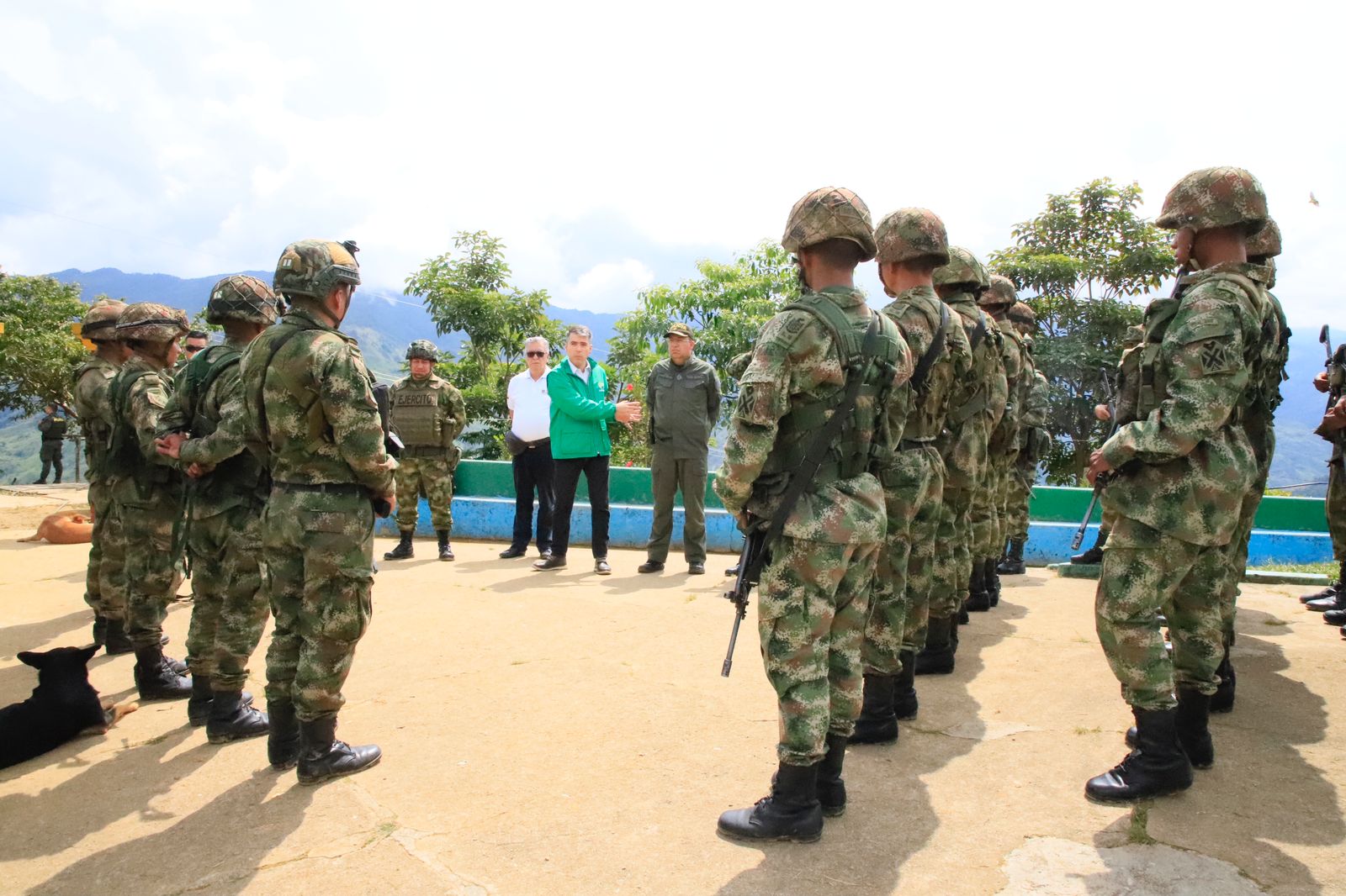 Ejército y Gobernación de Antioquia