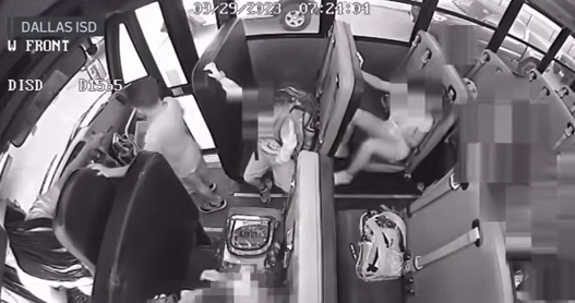 Conductora salvó la vida de un menor que se ahogaba con una moneda