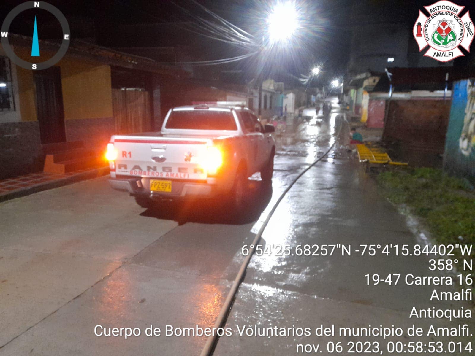 Desbordamiento de varias quebradas deja en la calle a 50 familias de Amalfi, Antioquia