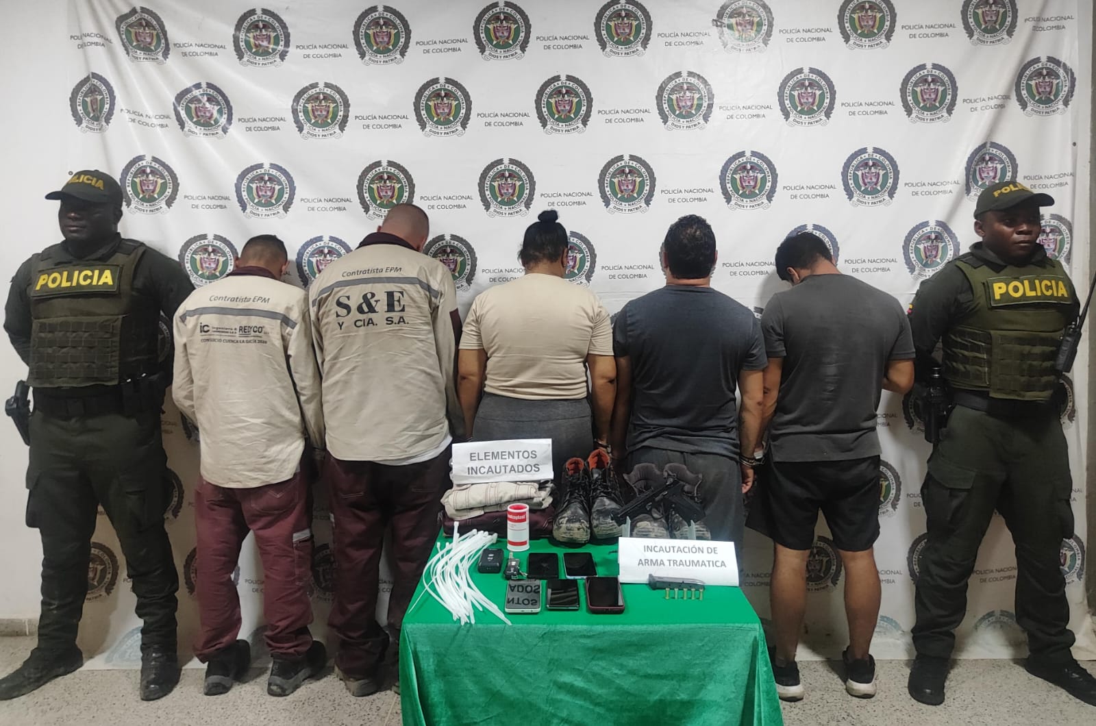 Falsos empleados de EPM en Turbo, fueron sorprendidos intentando perpetrar un millonario robo