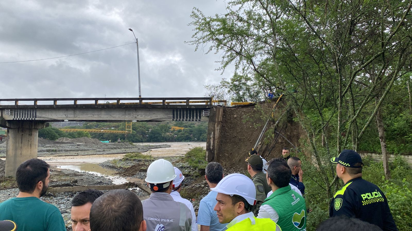Puente Santa Fe de Antioquia Cerrado