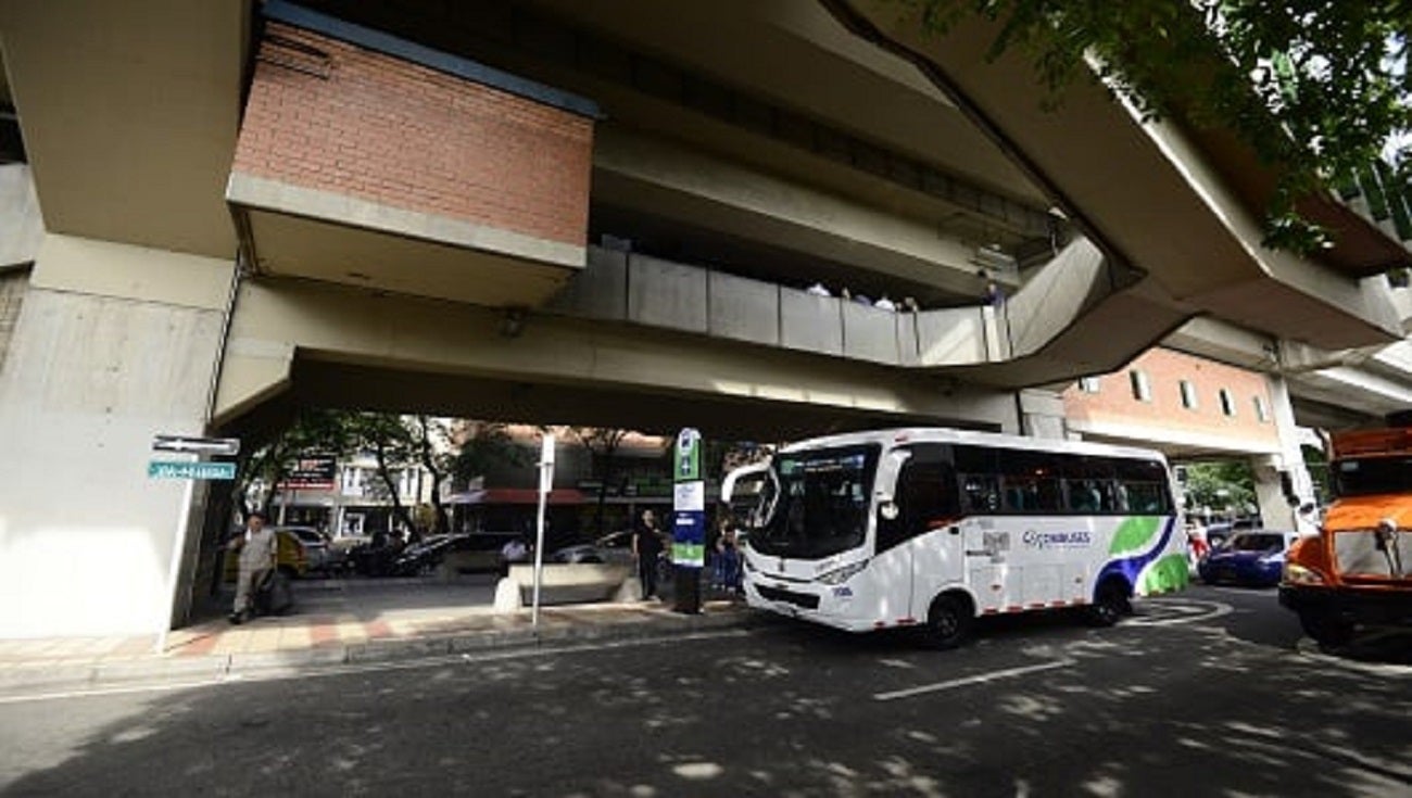 La ruta Combuses Aeropuerto - Metro de Medellín