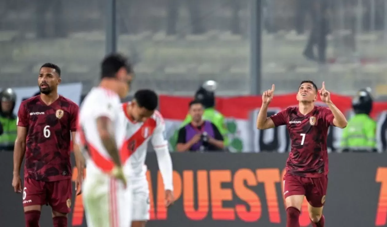 Perú podría perder puntos en la Eliminatoria por escándalo de racismo ante Venezuela