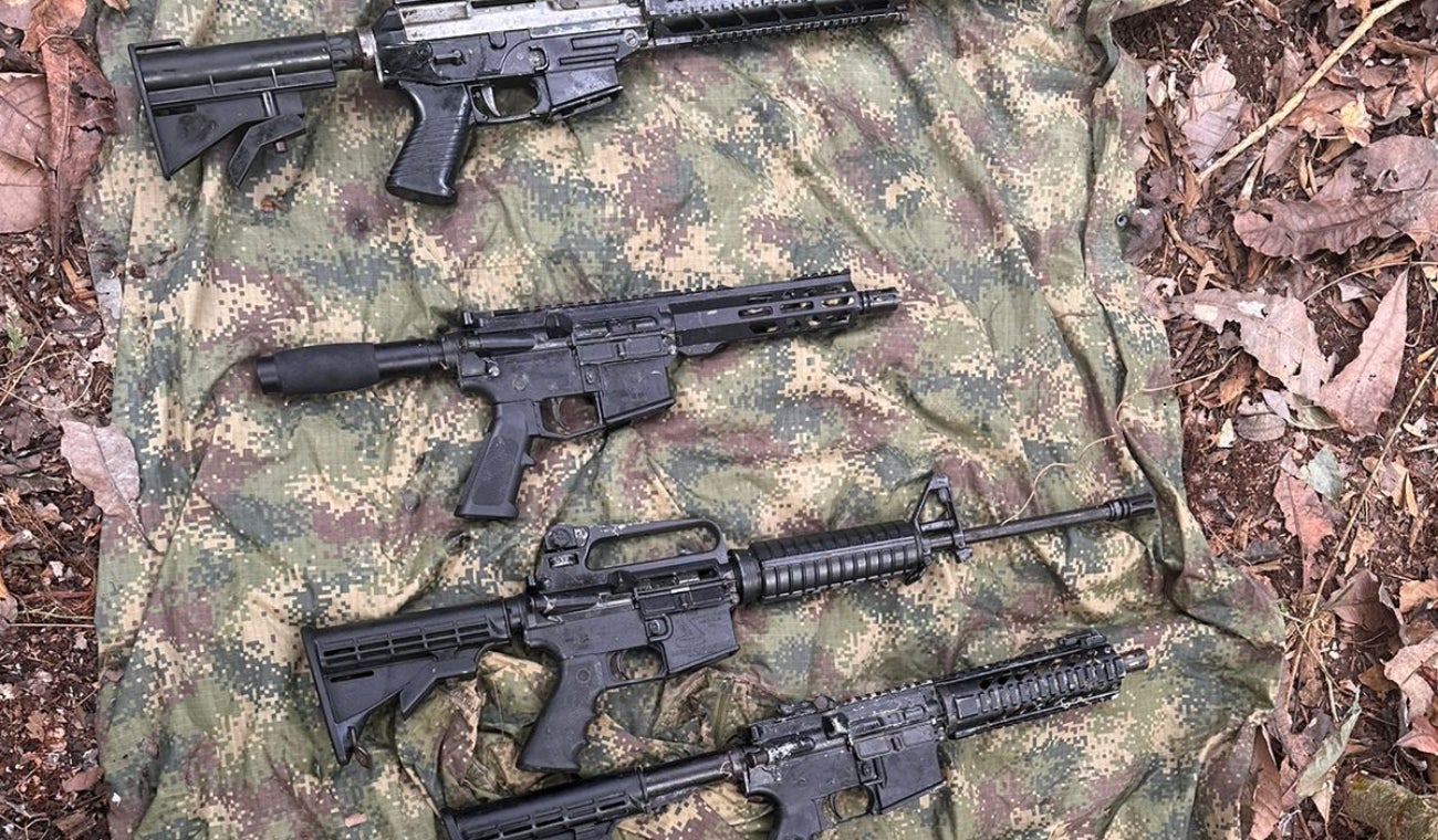 Hallaron campamento del Clan del Golfo en Chocó con fusiles, granadas y abundante munición