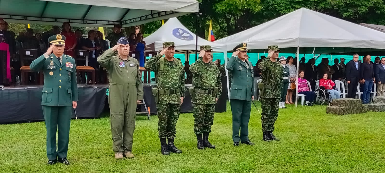 Confirman cambios en comandancias de la Séptima División y la Cuarta Brigada del Ejército Nacional