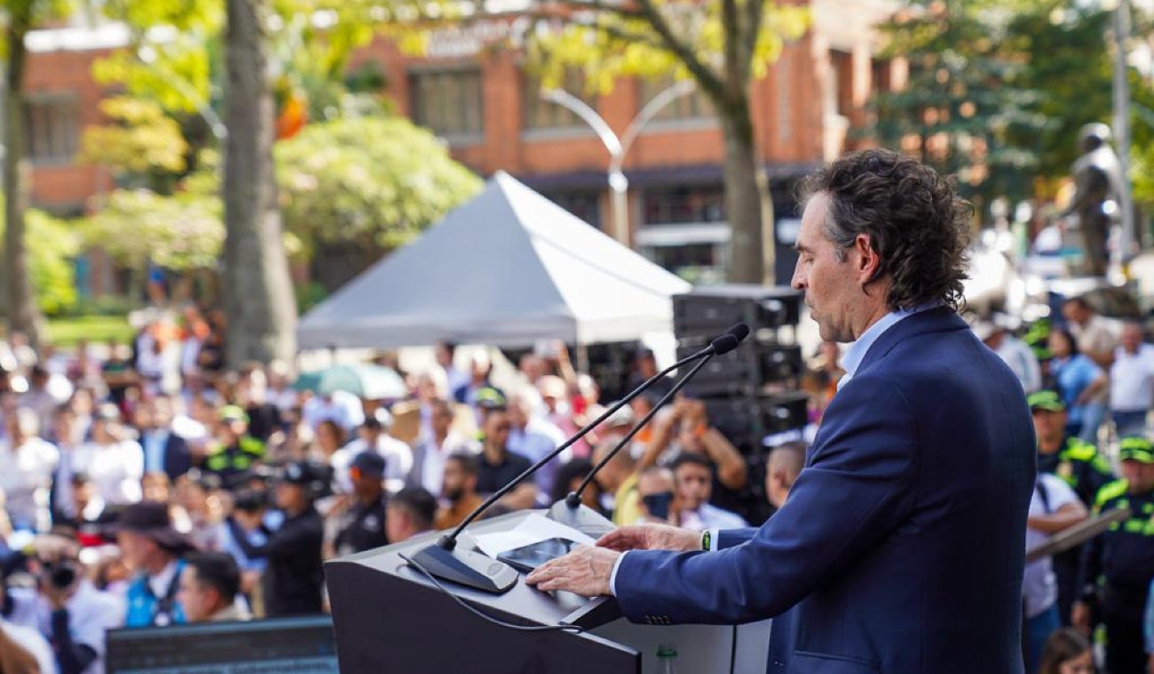 Federico Gutiérrez en su posesión