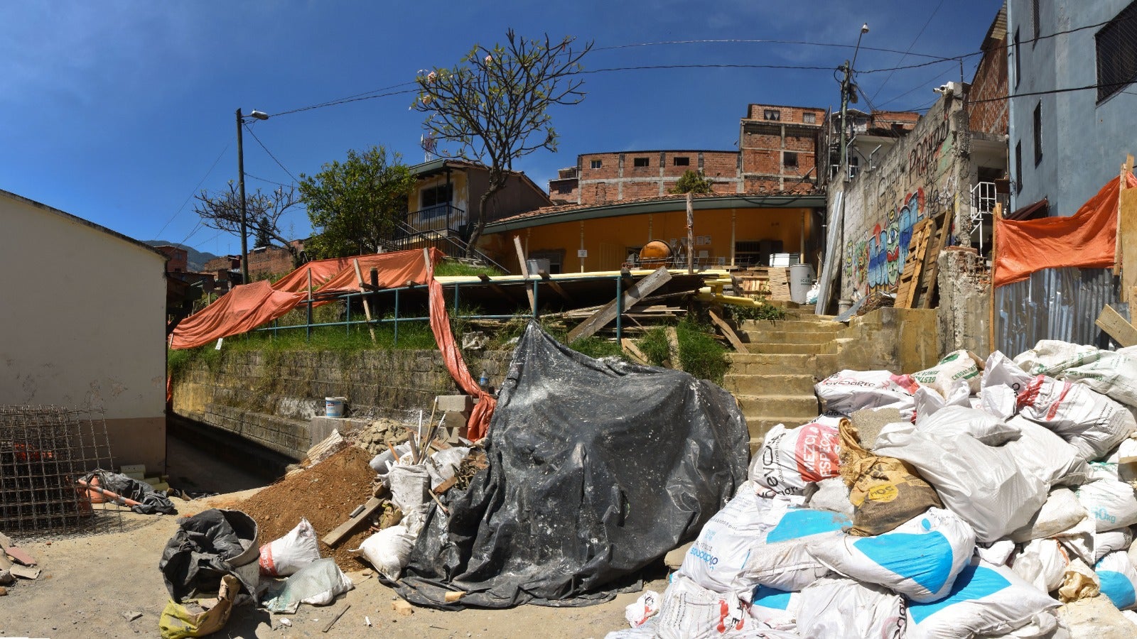 irregularidades encontradas en infraestructura educativa