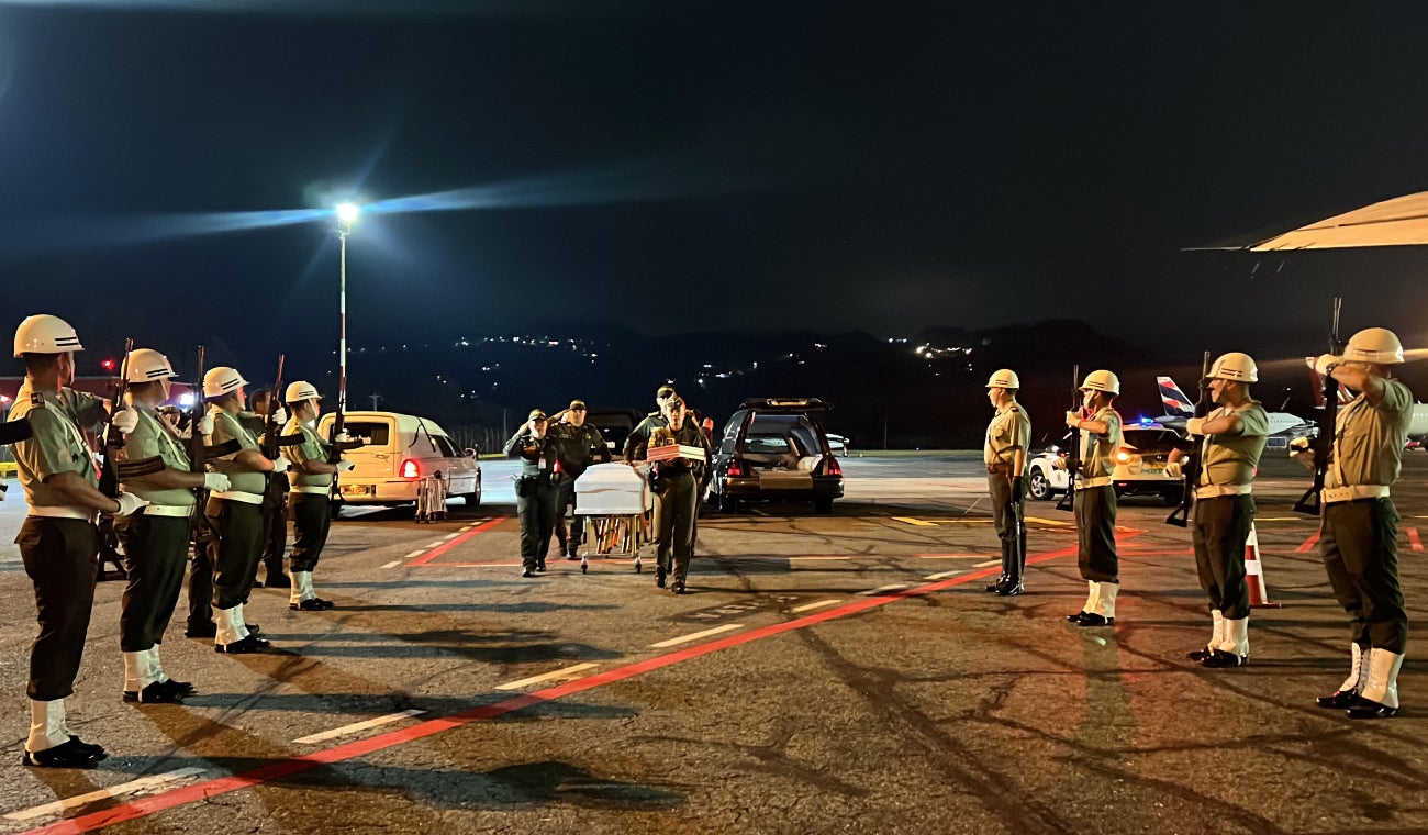 Honores a los cuatro policías que fallecieron en accidente de helicóptero en Caramanta, Antioquia