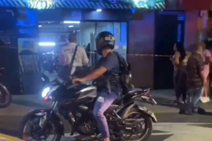 Mataron a motociclista delante de su novia en el barrio Aranjuez de Medellín