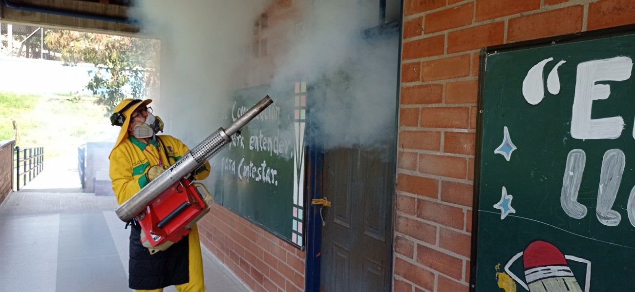 Recomiendan tomar medidas preventivas por el aumento de casos de dengue en Medellín