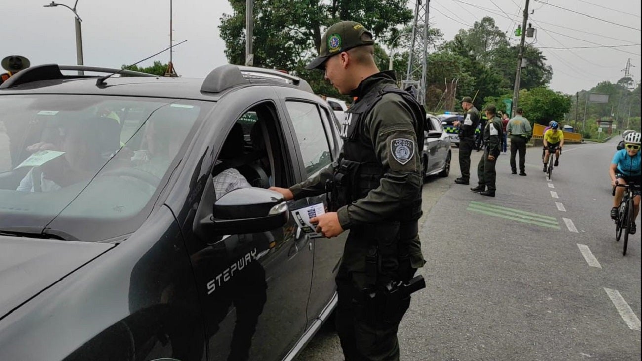 La Policía Nacional brinda recomendaciones de seguridad a los viajeros