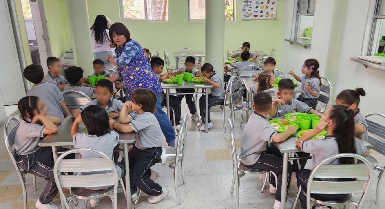 Programa de Alimentación Escolar en Medellín