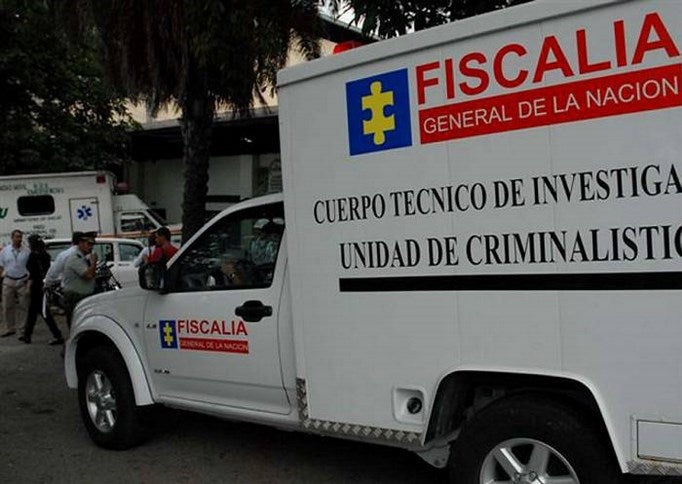 Una mujer fue hallada muerta en una trocha de San José de la Montaña. Dejaron un cartel que decía: "Por sapa"