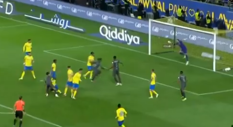 David Ospina le "sacó la piedra" a Cristiano Ronaldo: crasos errores y dura reacción