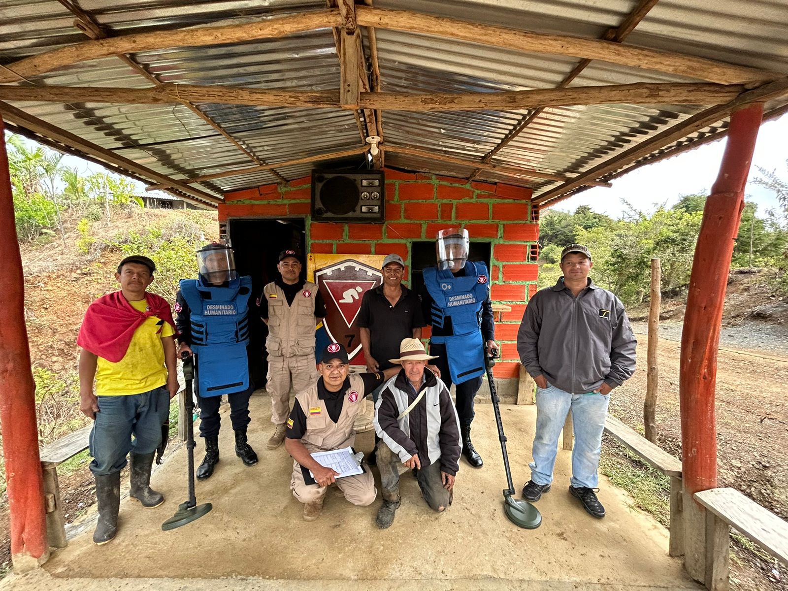 Santa Fe de Antioquia es libre de sospecha de minas antipersonal. El Ejército Nacional entregó 15.372 metros cuadrados