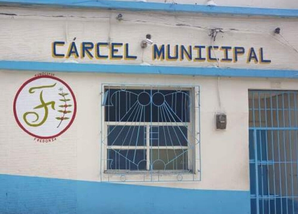 Hombres armados perpetraron la fuga de tres presos en cárcel de Fredonia, Antioquia