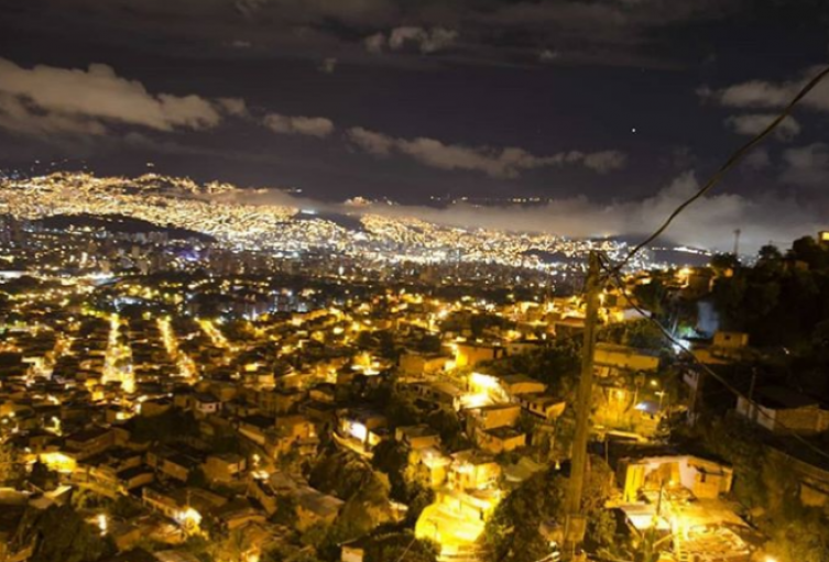 Referencia de comuna 13 de Medellín