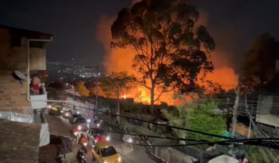 Incendio en el barrio Robledo