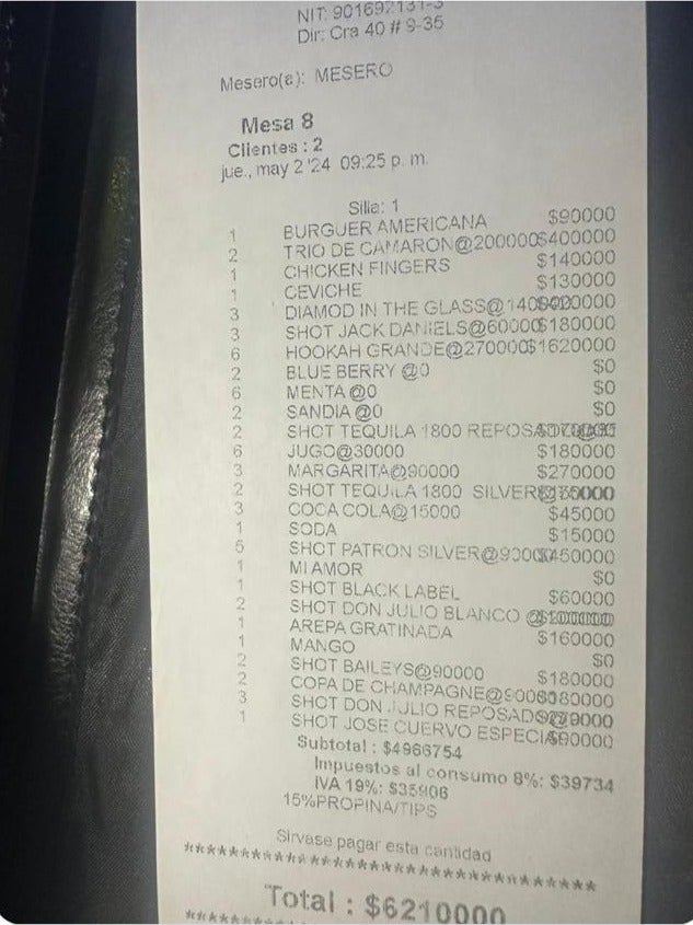Factura de restaurante que cobró 160 mil pesos en Medellín