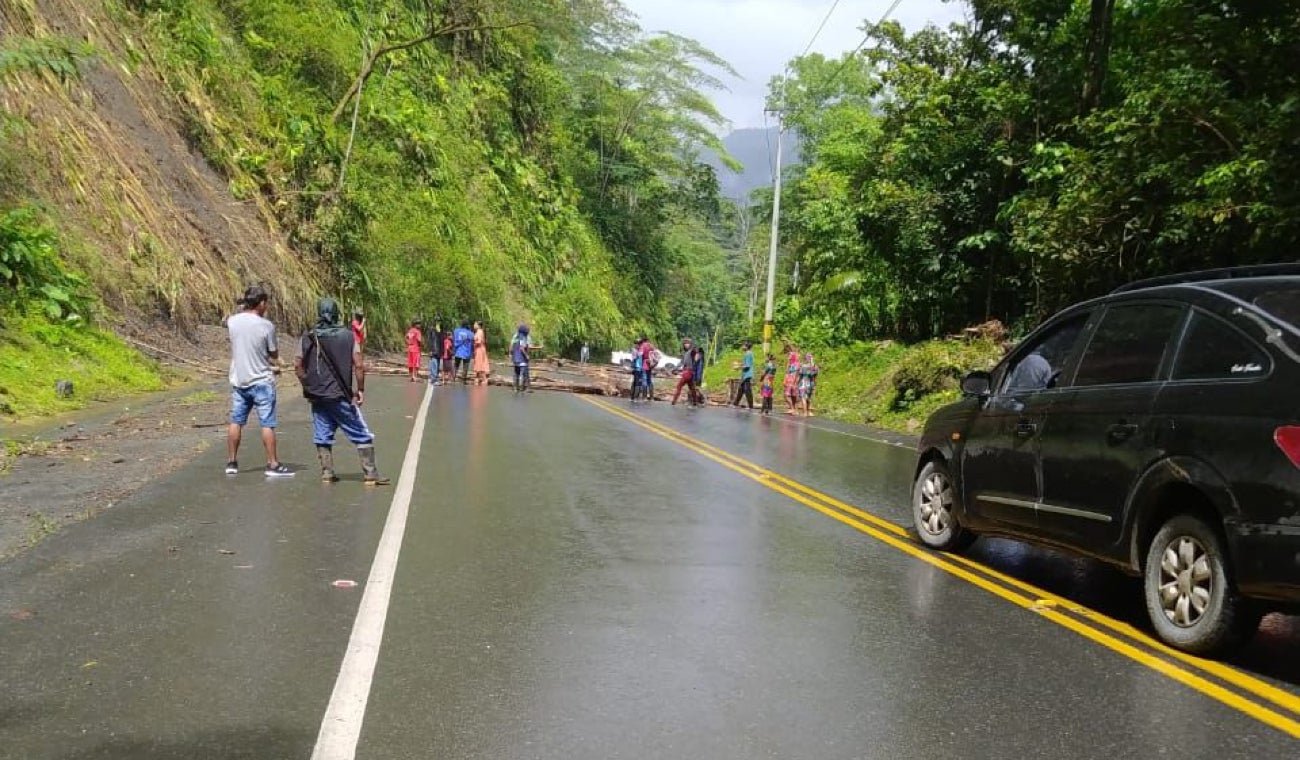 Bloqueos en la vía Medellín-Urabá