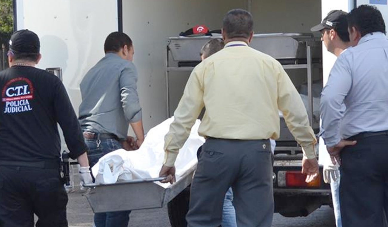 Ciudadano canadiense murió tras caer por unas escaleras al parecer en medio una riña en Medellín