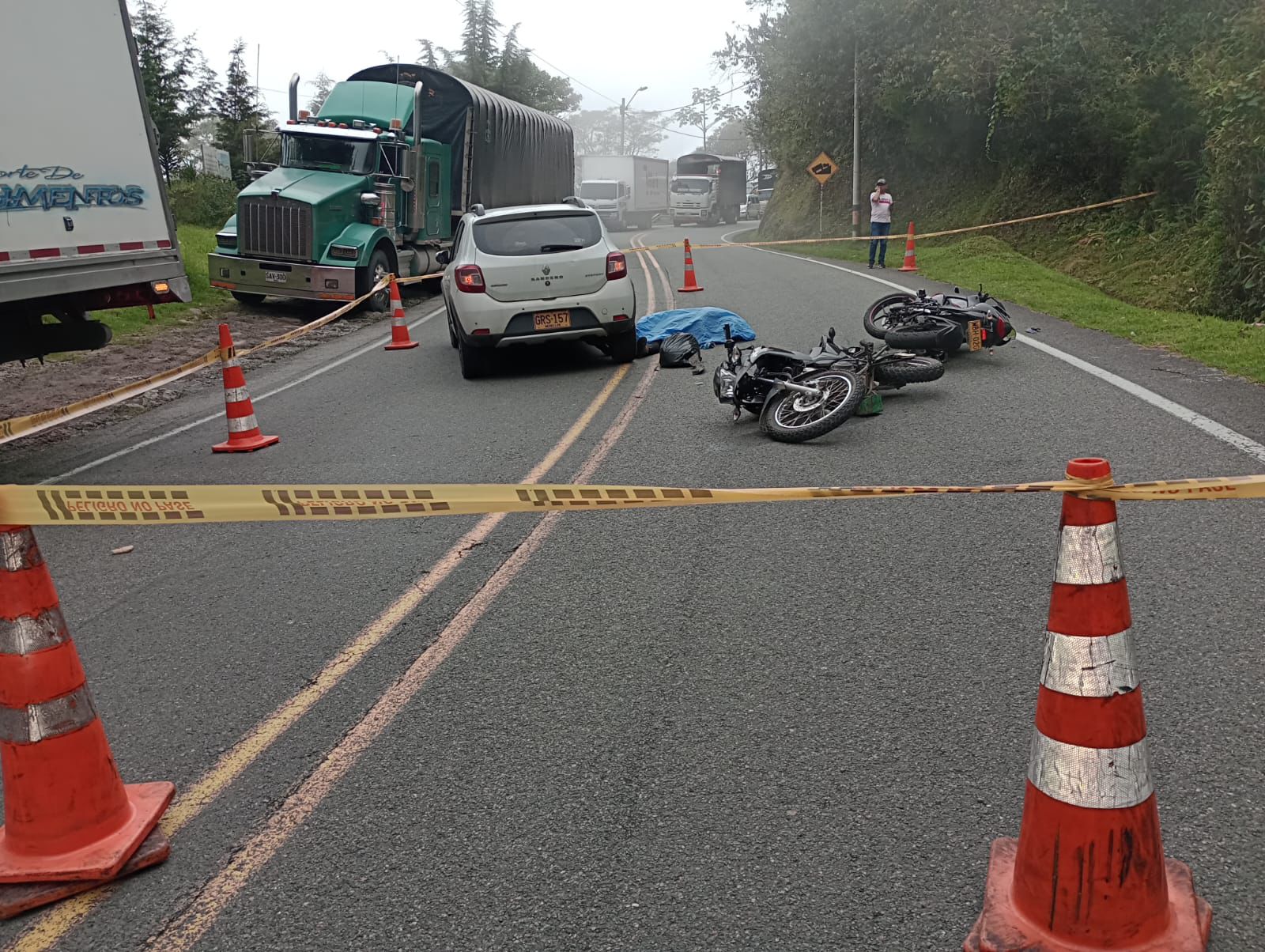 Accidente múltiple en la vía Santa Bárbara dejó una mujer muerta