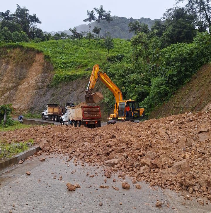 Vía Quibdó Medellín