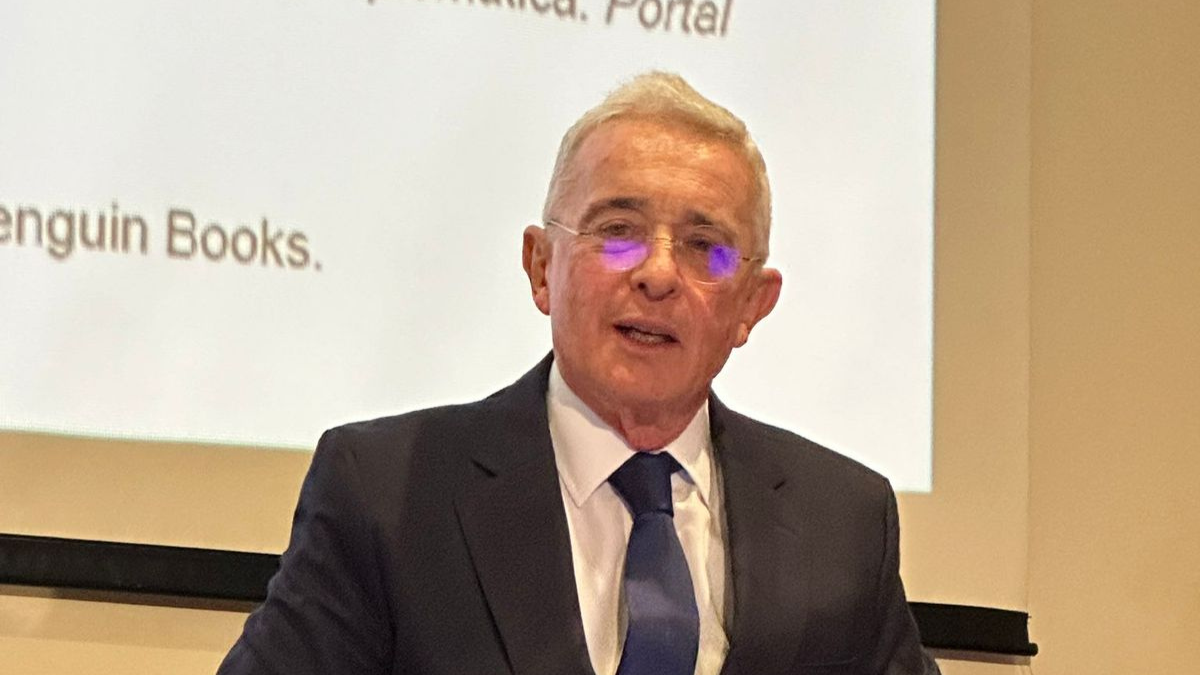 Ex presidente Álvaro Uribe