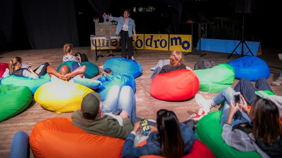 La 18ª Fiesta del Libro y la Cultura de Medellín abre convocatoria para cuenteros