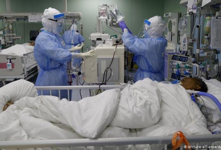 Urgencias en un quirófano del país