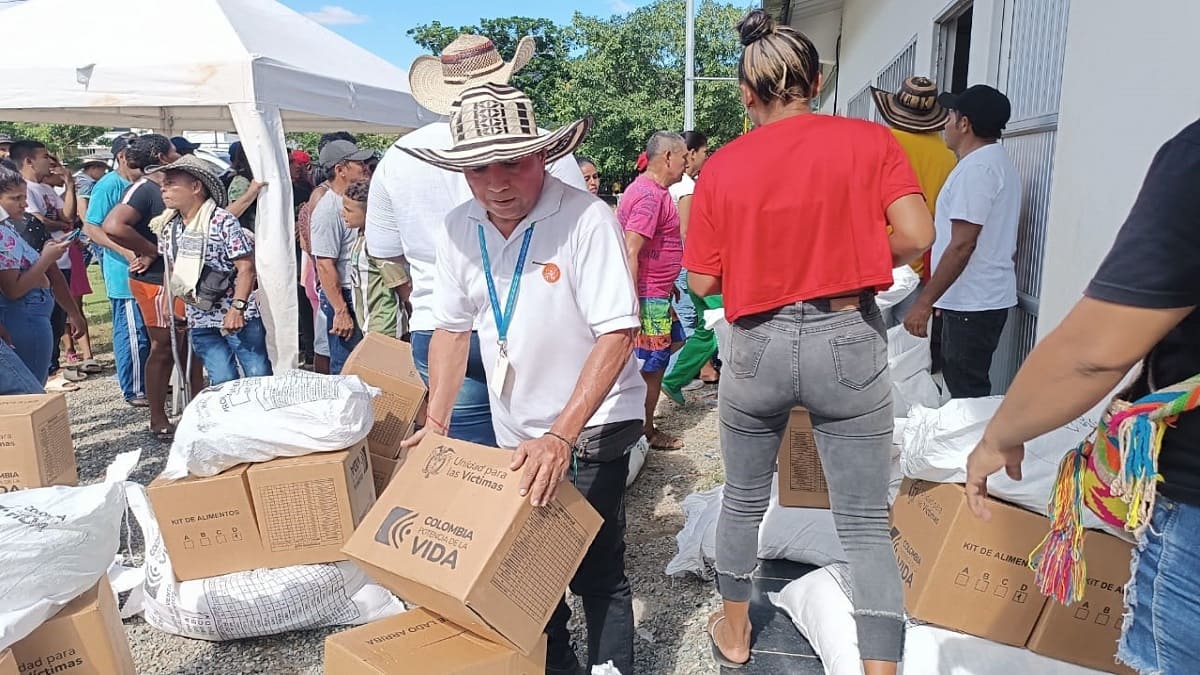 Entregan ayudas humanitarias en el corregimiento de Puerto López de El Bagre