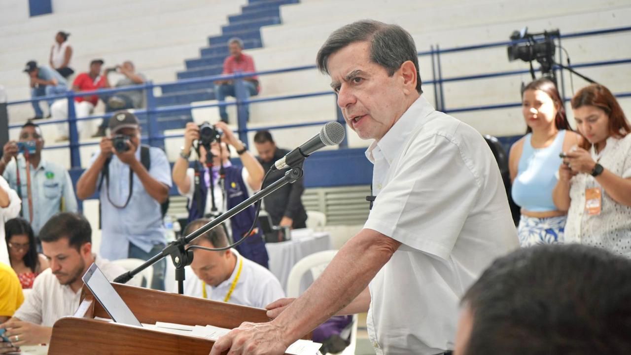 Ministro del Interior en Caucasia