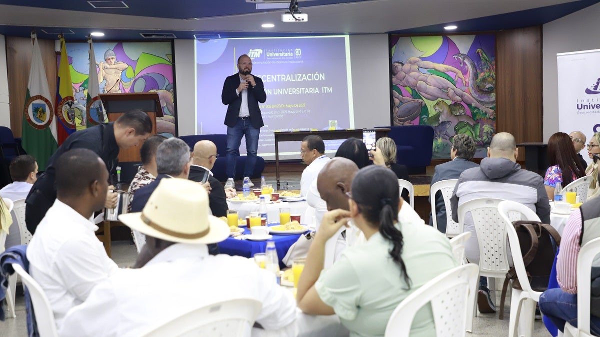 ITM firmó acuerdo con 13 municipios de Antioquia