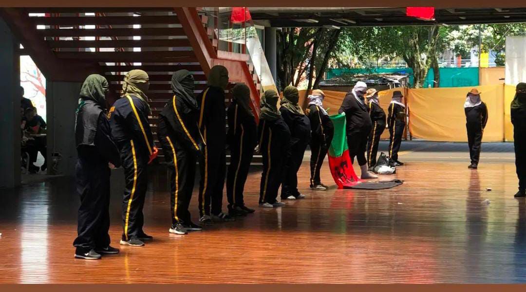 Disturbios en universidad