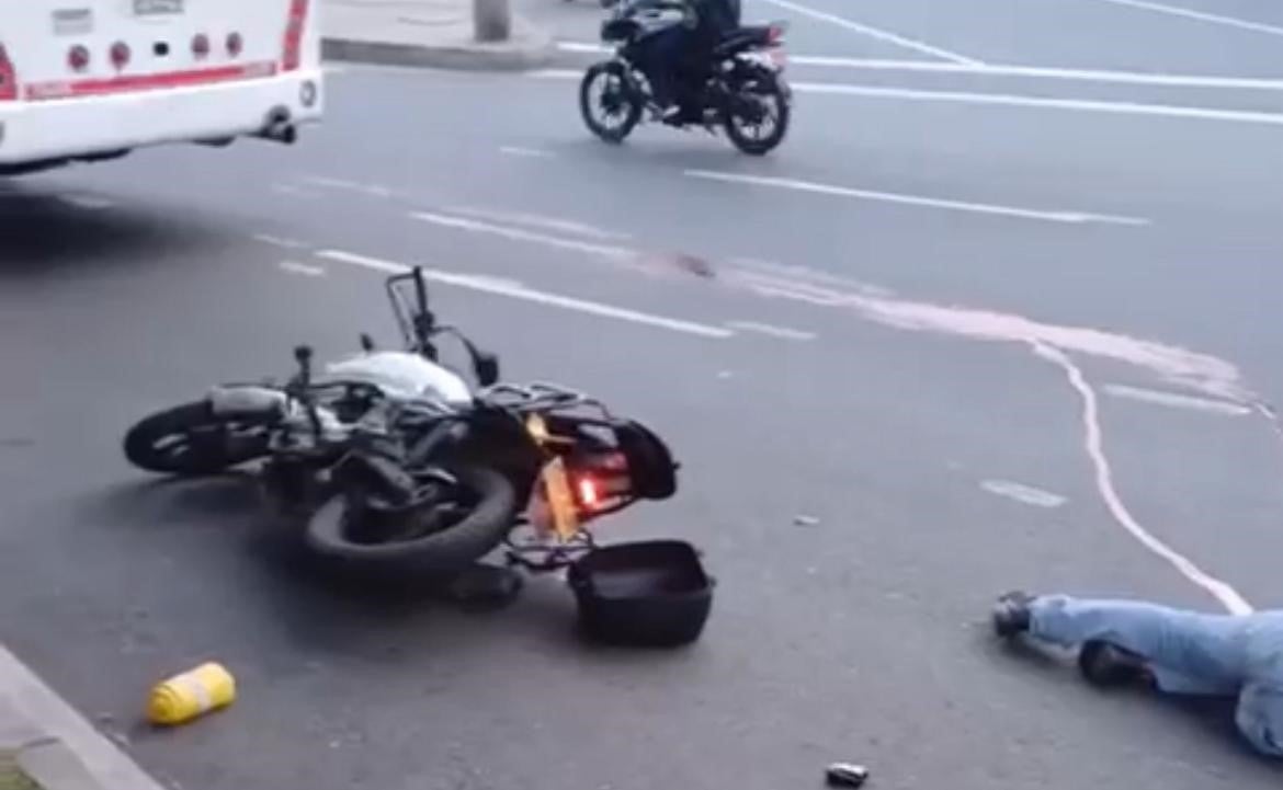 Accidente de transito en la Avenida Regional de Medellín