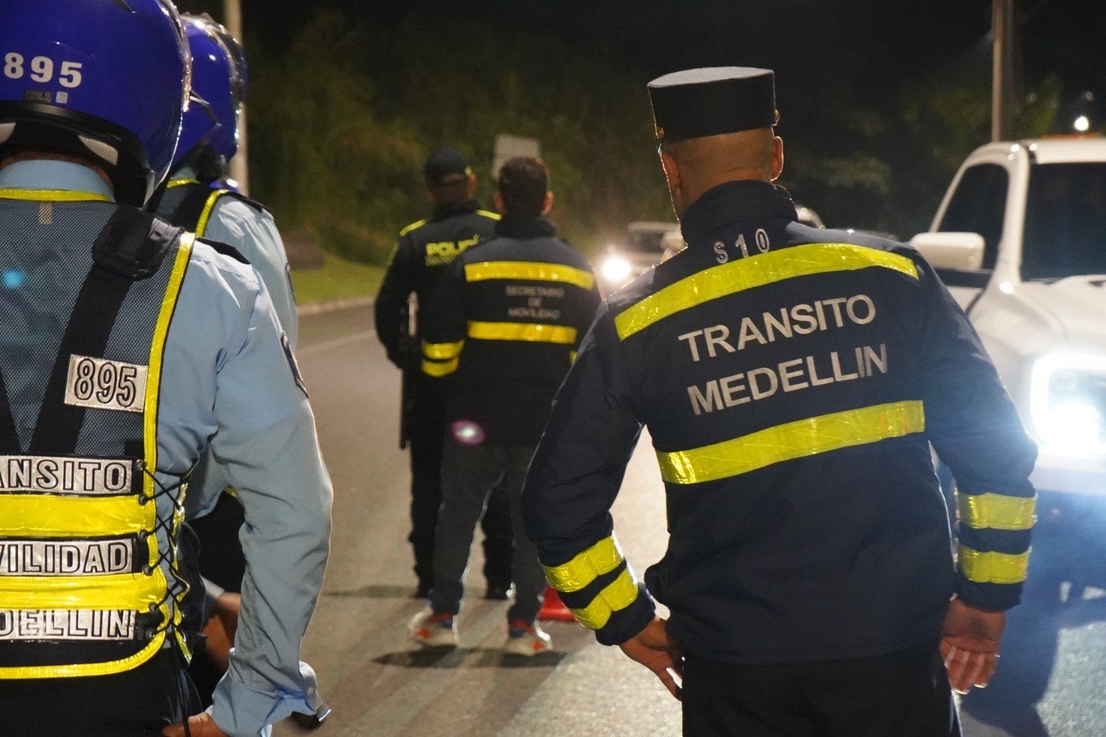 Operativos contra piques ilegales en el sector de las Palmas en Medellín