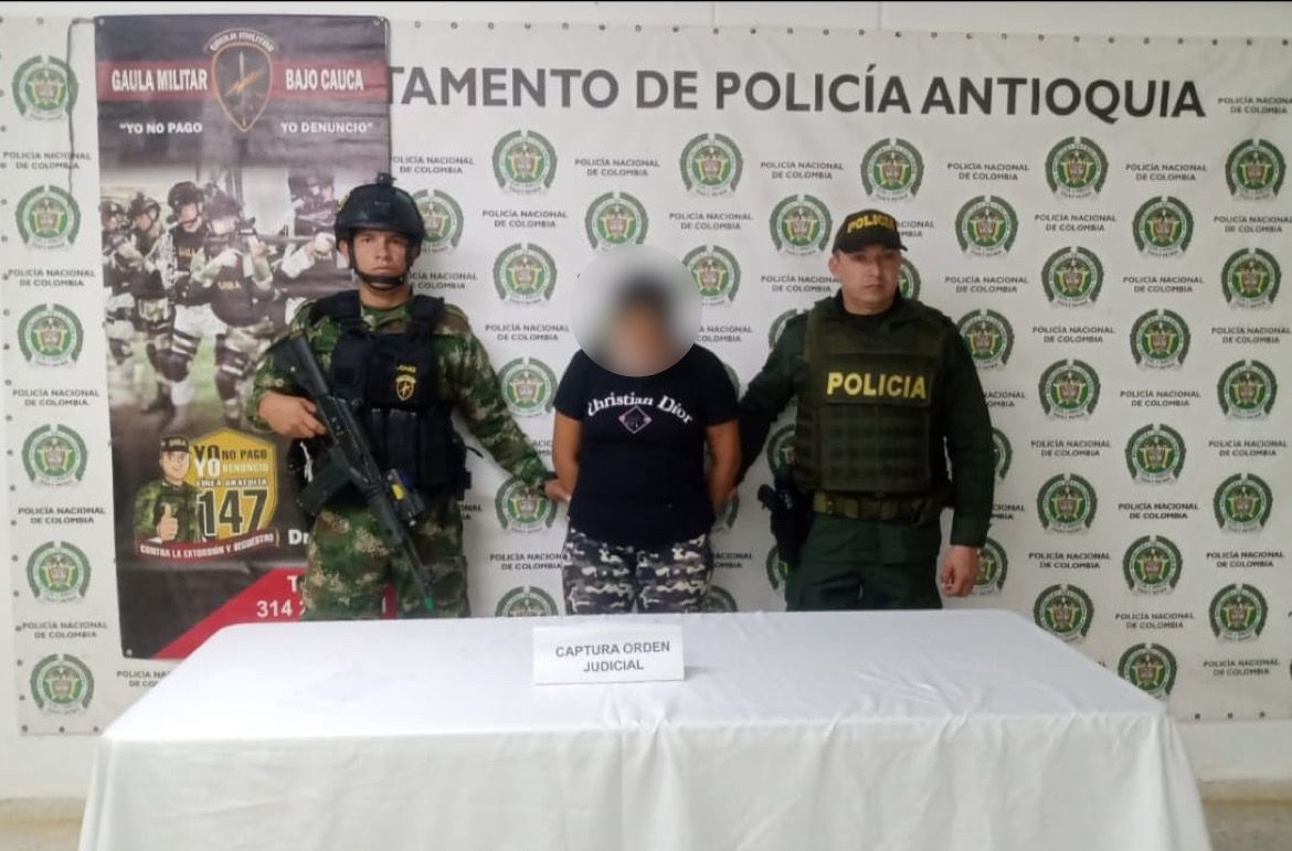 Capturan a alias "Natti", la terrorista de Los Caparros y dos cómplices en el Bajo Cauca antioqueño