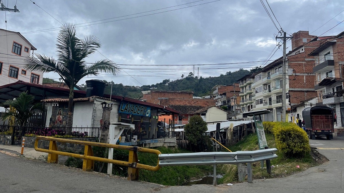 Puentes vehiculares en El Santuario