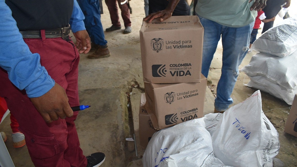 Llegan ayudas a desplazados y confinados en zonas más afectadas por violencia en Antioquia