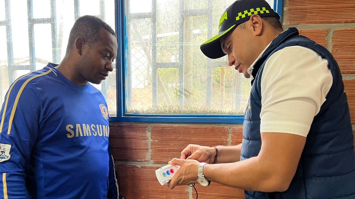Alcaldía de El Santuario instala botones de pánico para prevenir delitos en todo el municipio