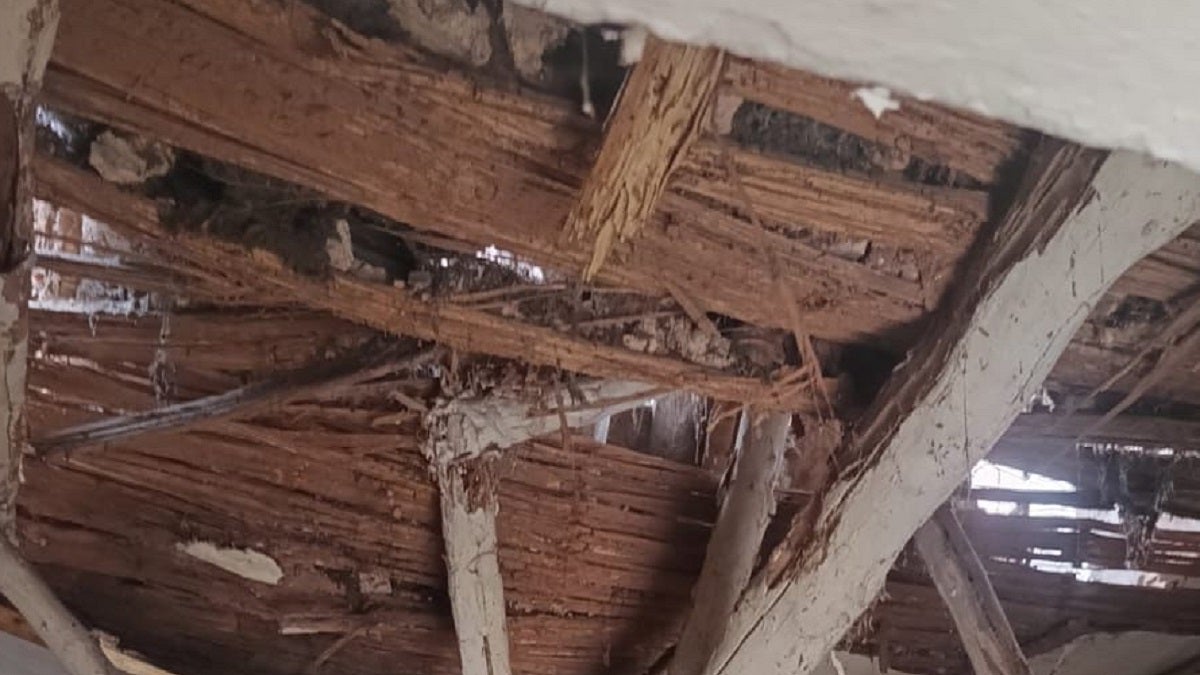 Colapso del techo de una vivienda en Rionegro