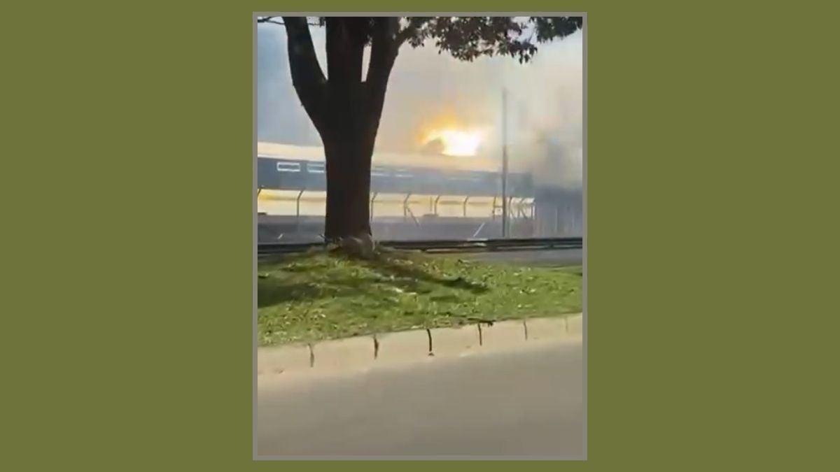 Vagón Metro afectada por incendio en catenaria