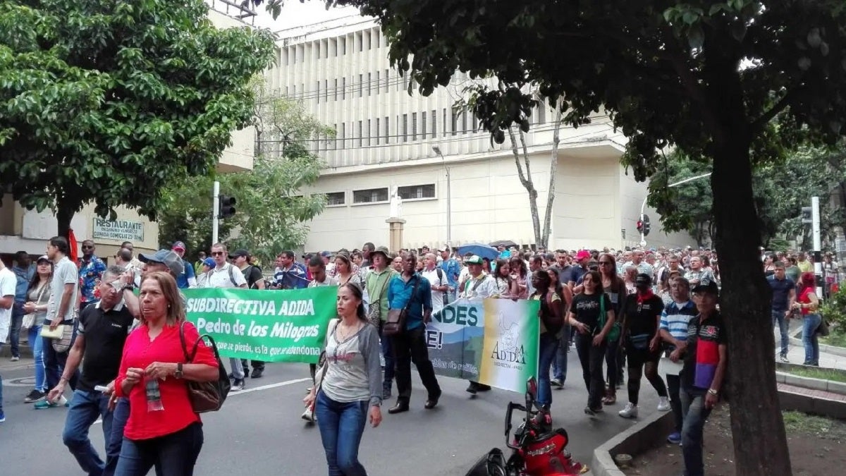 Marcha de docentes en Medellín
