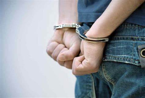 Cayeron dos hombres y un menor que estarían implicados en el crimen de un joven en El Santuario