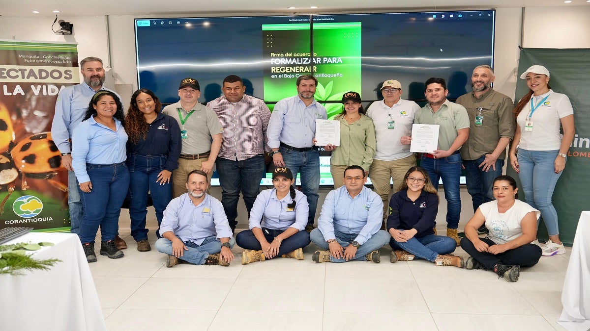 Un nuevo acuerdo de voluntades entre Corantioquia y la empresa Mineros respalda la formalización del gremio en el Bajo Cauca antioqueño