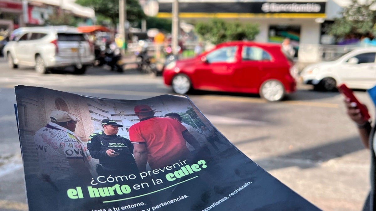 Durante los días de la prima navideña, las autoridades de Medellín refuerzan la seguridad en entidades bancarias