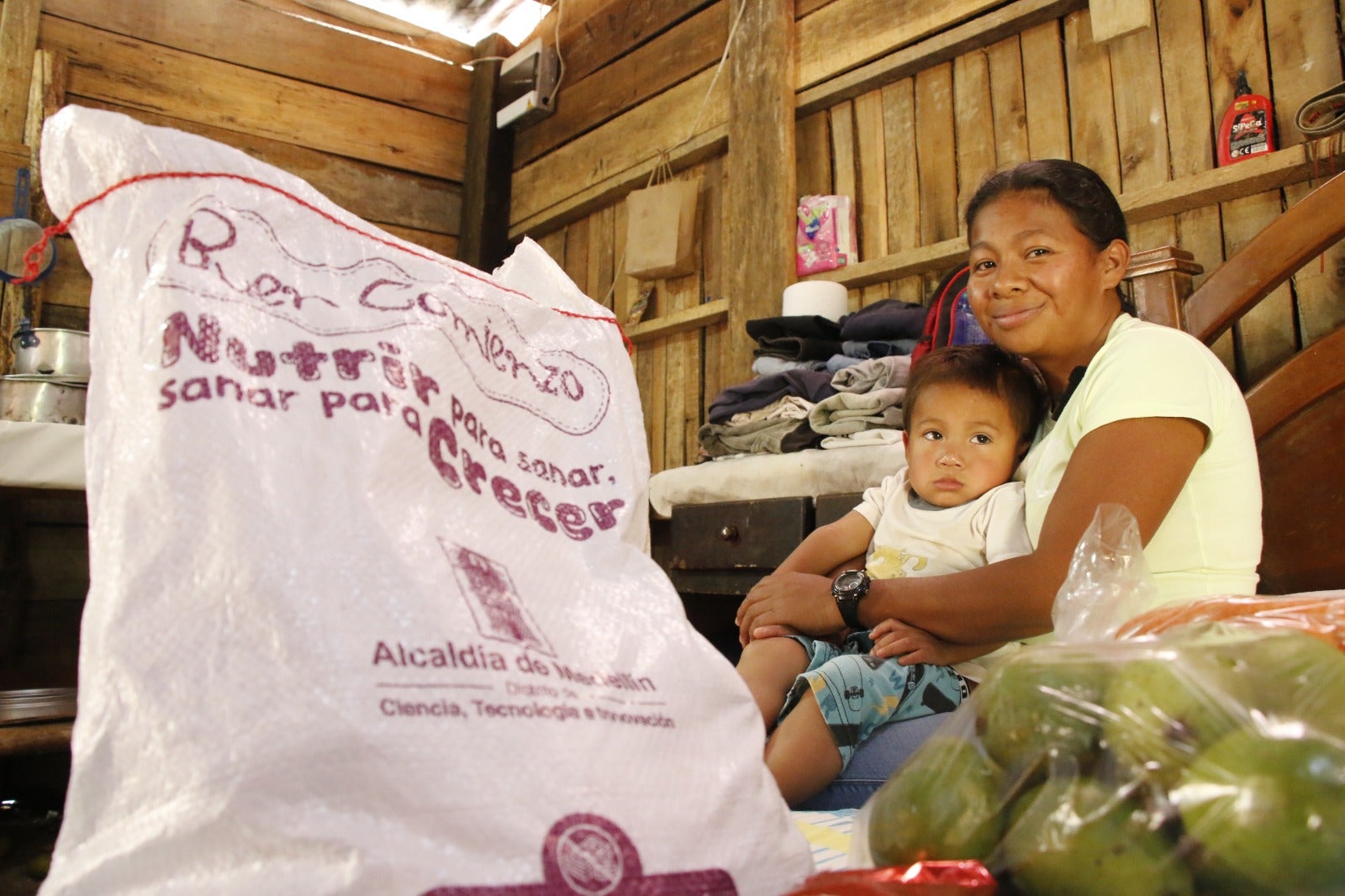 El programa Buen Comienzo de Medellín atendió 158 niños con desnutrición aguda