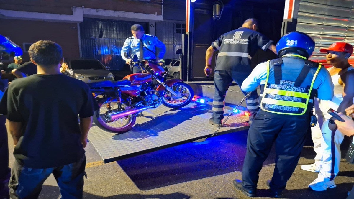 Agentes de Tránsito Medellín